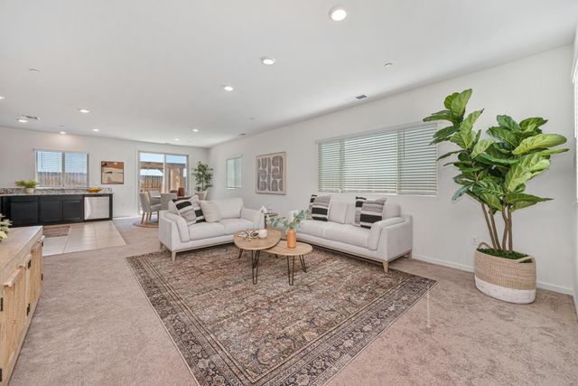 12762 Scholarly Way, Rancho Cordova, CA 95742