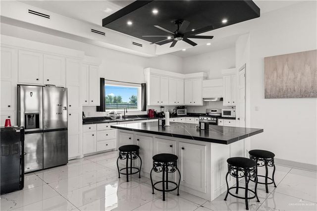 23543 N Fm 88 Highway, Monte Alto, TX 78538