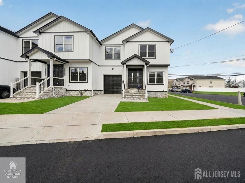 12 Hudson Street, Carteret, NJ 07008