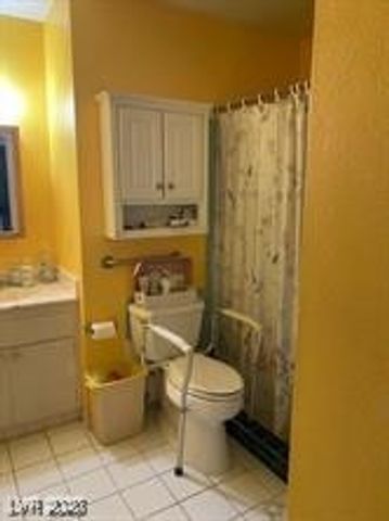 220 Shadow Lane, Las Vegas, NV 89106