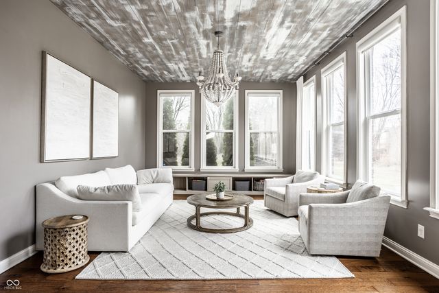 3800 Abney Point Drive, Zionsville, IN 46077