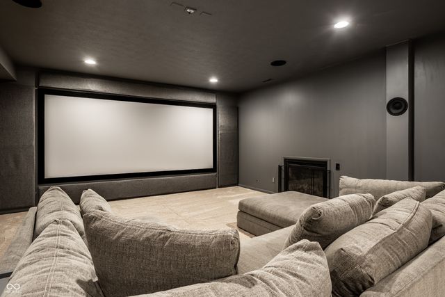 3800 Abney Point Drive, Zionsville, IN 46077