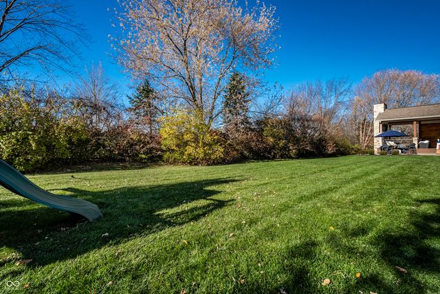 3800 Abney Point Drive, Zionsville, IN 46077