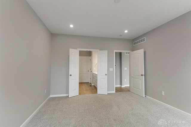10 Annie Grove Lane, Springboro, OH 45066