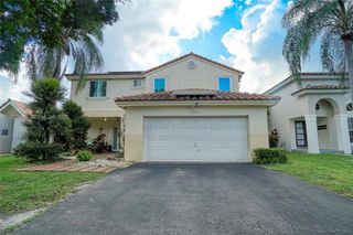1039 NW 124th Ter, Sunrise, FL 33323