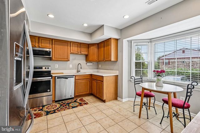 15582 TRAVERSER CT, Woodbridge, VA 22193