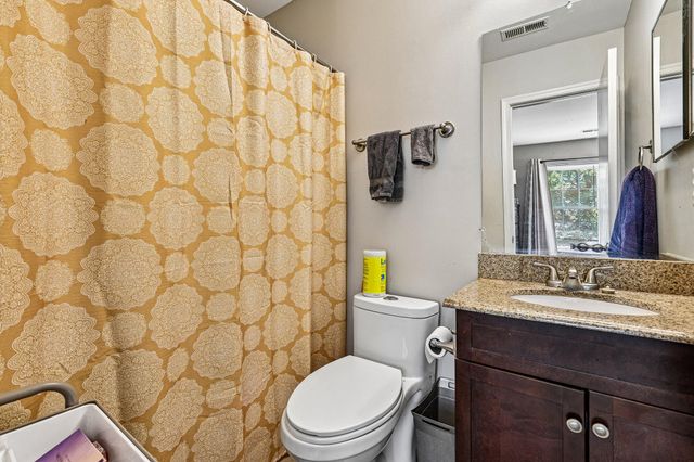 15582 TRAVERSER CT, Woodbridge, VA 22193
