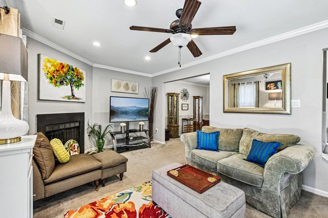 15582 TRAVERSER CT, Woodbridge, VA 22193