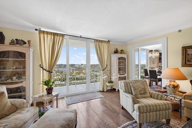 500 Ocean Drive E-11b, Juno Beach, FL 33408