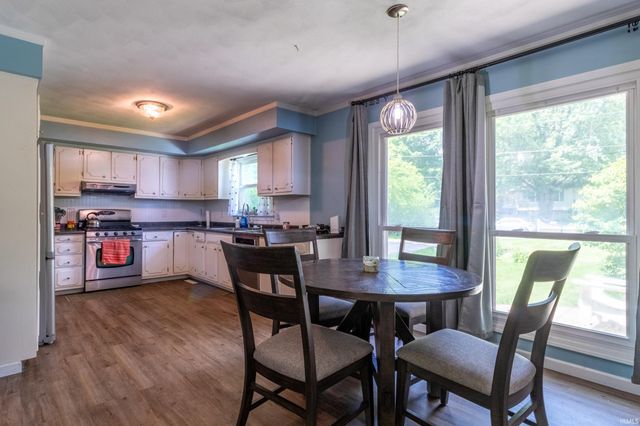 30046 Westlake Drive, Elkhart, IN 46514