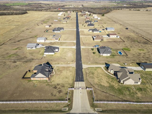 184 Angus Court, Itasca, TX 76055