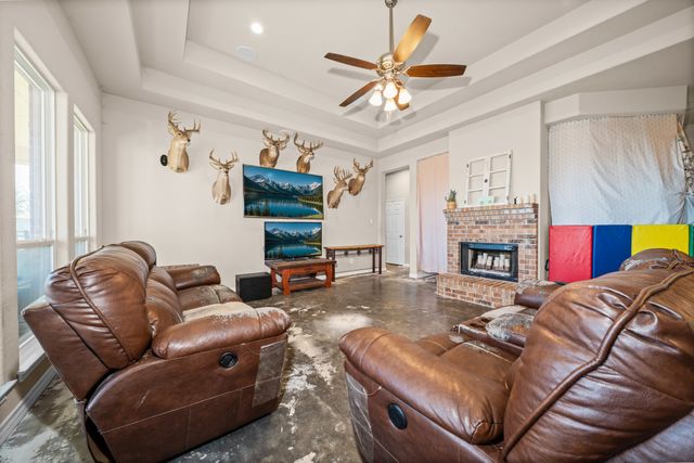 184 Angus Court, Itasca, TX 76055