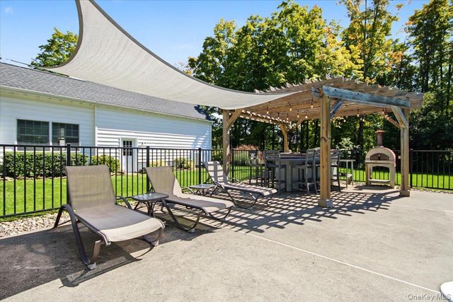 304 Cedar Hill Road, Wappingers Falls, NY 12590