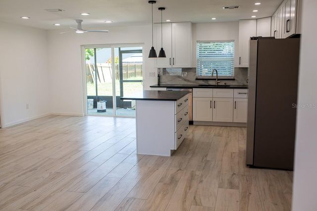 1851 OAK STREET, Clearwater, FL 33760