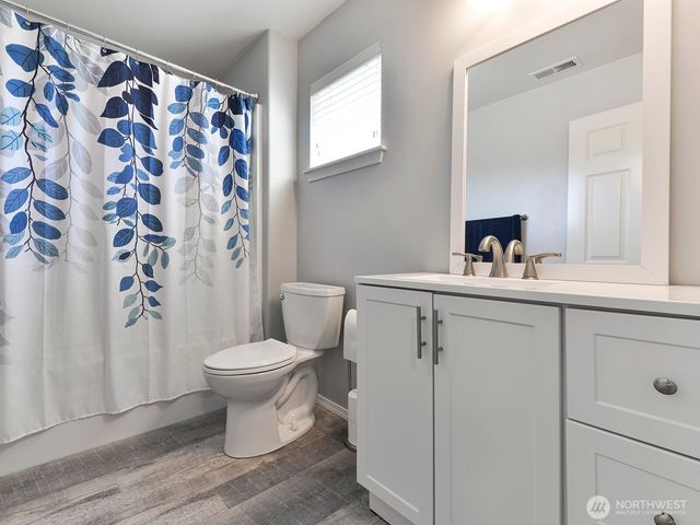 3073 Hoffman Hill Boulevard, Dupont, WA 98327