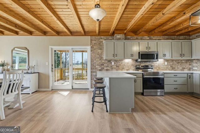 858 Honeysuckle Lane, Temple, GA 30179