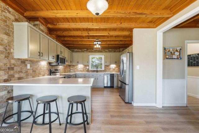 858 Honeysuckle Lane, Temple, GA 30179