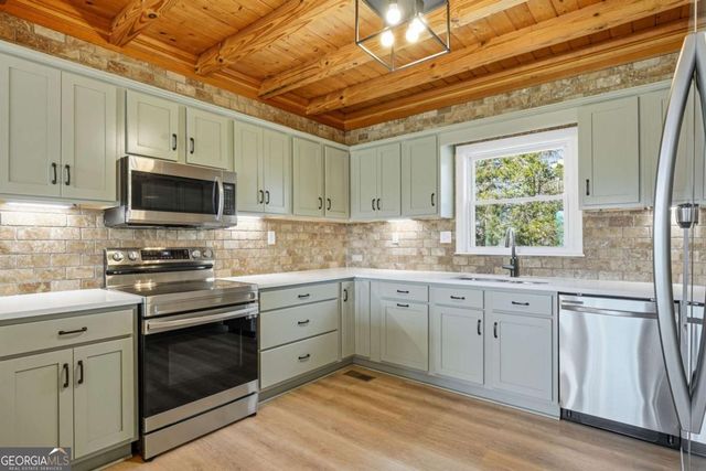 858 Honeysuckle Lane, Temple, GA 30179