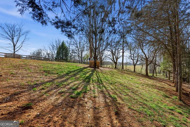 858 Honeysuckle Lane, Temple, GA 30179