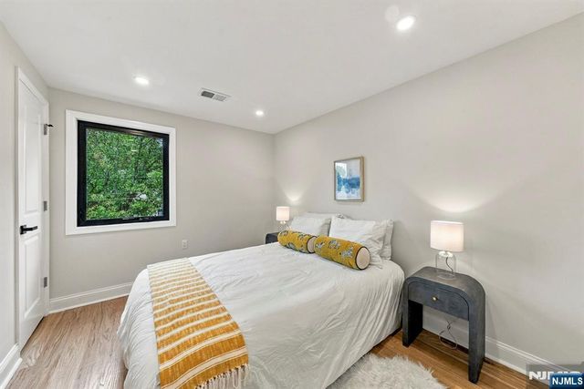 99 Park Avenue, North Arlington, NJ 07031
