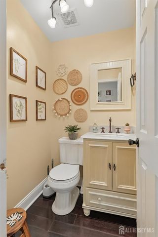 49 Ochs Avenue, Milltown, NJ 08850