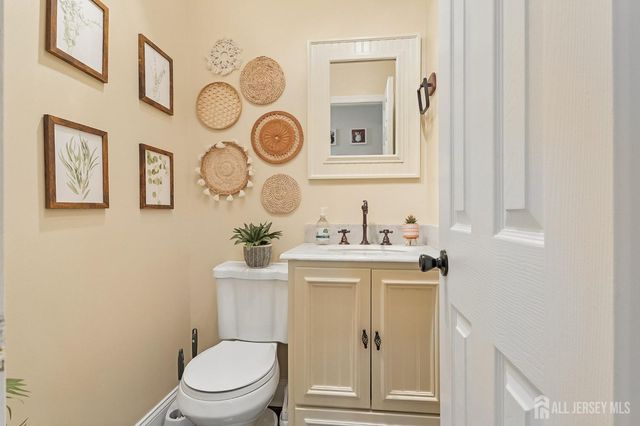 49 Ochs Avenue, Milltown, NJ 08850