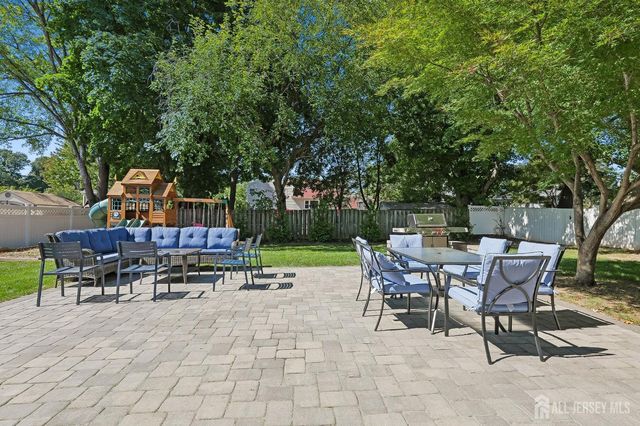 49 Ochs Avenue, Milltown, NJ 08850