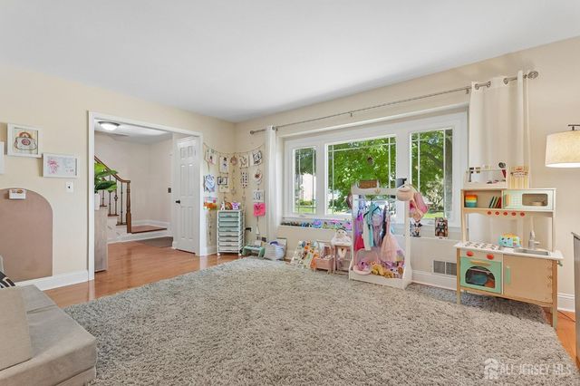 49 Ochs Avenue, Milltown, NJ 08850