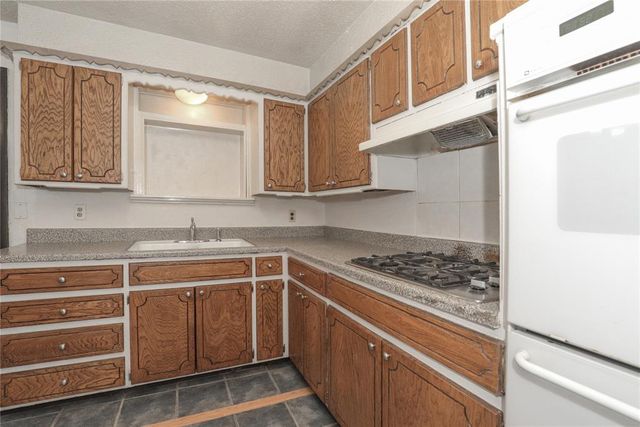 24 SW 54th, Oklahoma City, OK 73109