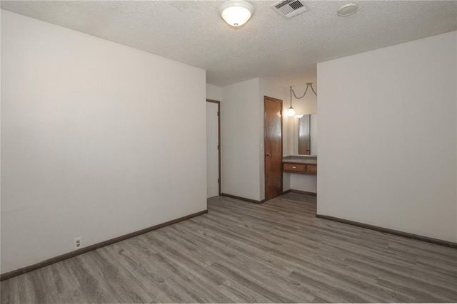 24 SW 54th, Oklahoma City, OK 73109