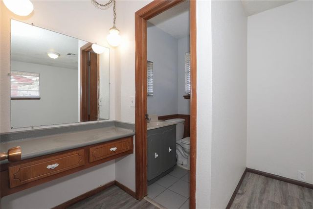 24 SW 54th, Oklahoma City, OK 73109