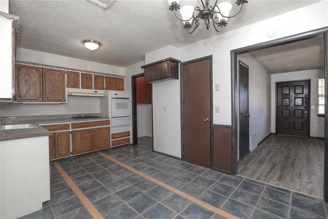 24 SW 54th, Oklahoma City, OK 73109