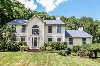 241 Stonegate Drive, Southbury, CT 06488