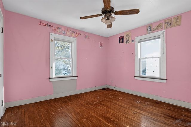 3559 Lloyd Road, Cleveland, OH 44111