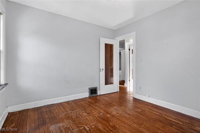 3559 Lloyd Road, Cleveland, OH 44111