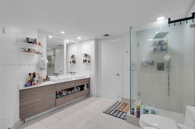 1300 S Miami Ave 1601, Miami, FL 33130