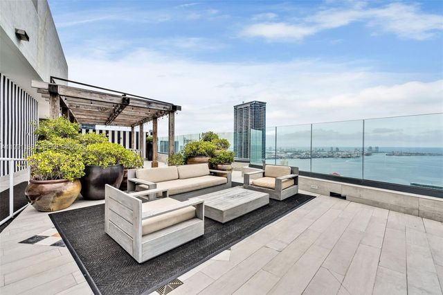 1300 S Miami Ave 1601, Miami, FL 33130