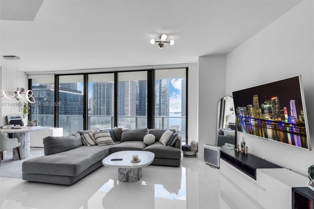 1300 S Miami Ave 1601, Miami, FL 33130