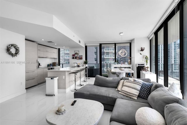 1300 S Miami Ave 1601, Miami, FL 33130