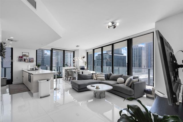 1300 S Miami Ave 1601, Miami, FL 33130