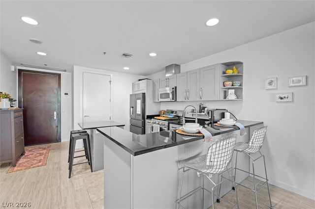 4525 Dean Martin Drive 1111, Las Vegas, NV 89103