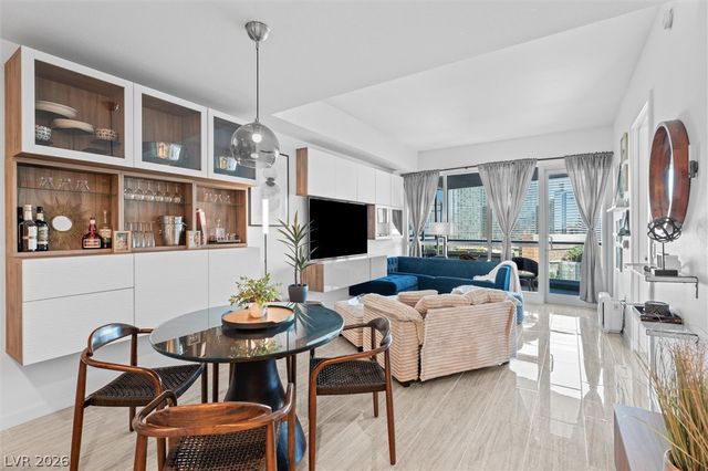 4525 Dean Martin Drive 1111, Las Vegas, NV 89103