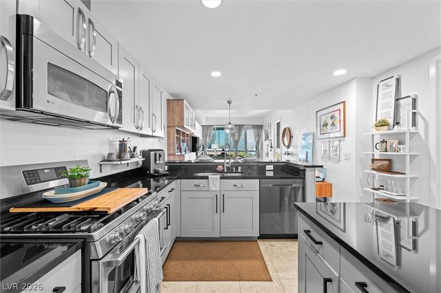 4525 Dean Martin Drive 1111, Las Vegas, NV 89103