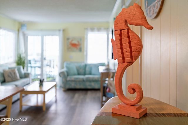 301 E Commerce Way 110, Atlantic Beach, NC 28512