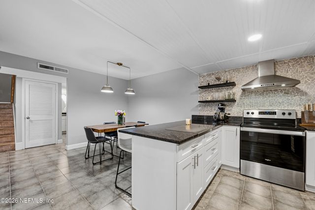 10439 BIGTREE Circle W, Jacksonville, FL 32257