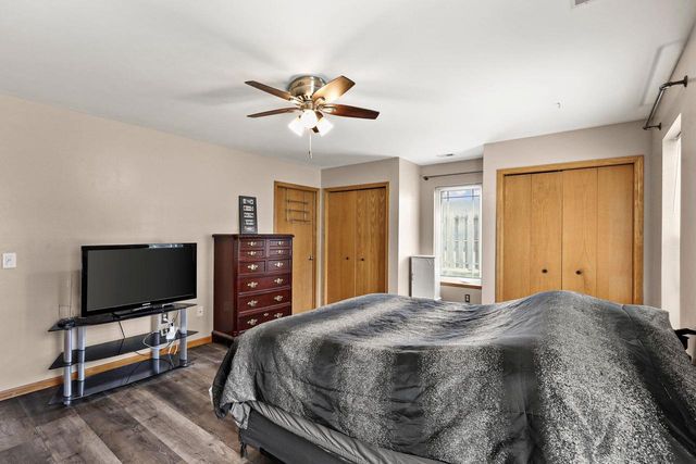 214 Douglas Drive, Brooklyn, WI 53521