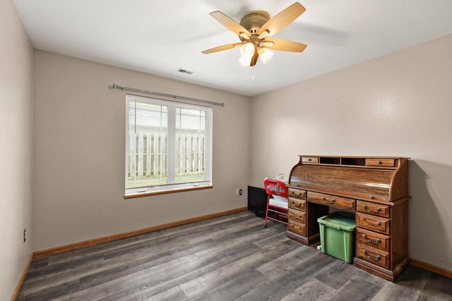 214 Douglas Drive, Brooklyn, WI 53521