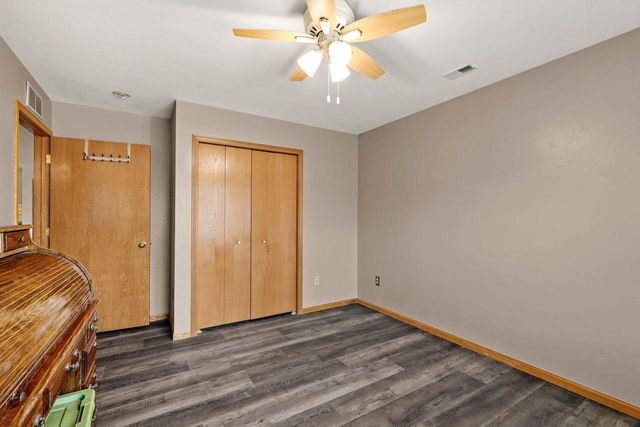 214 Douglas Drive, Brooklyn, WI 53521