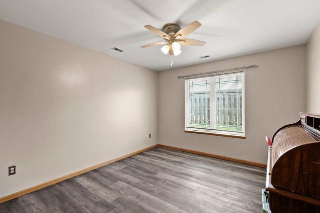 214 Douglas Drive, Brooklyn, WI 53521