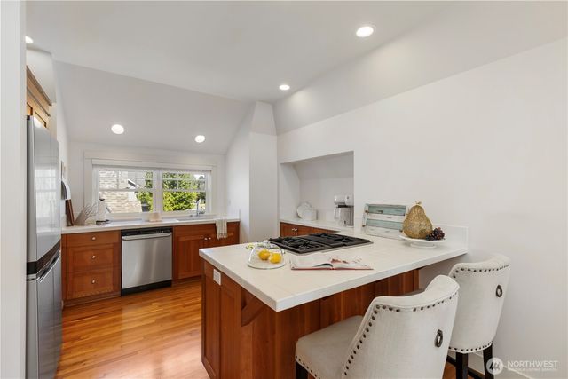 7178 NE William Rogers Road, Indianola, WA 98342